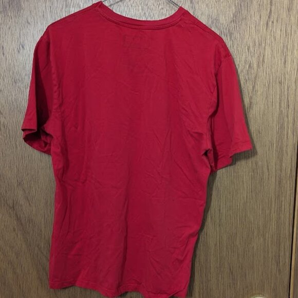 Marvel Mens Deadpool Medium Red Short Sleeve t-shirt - Picture 2 of 3